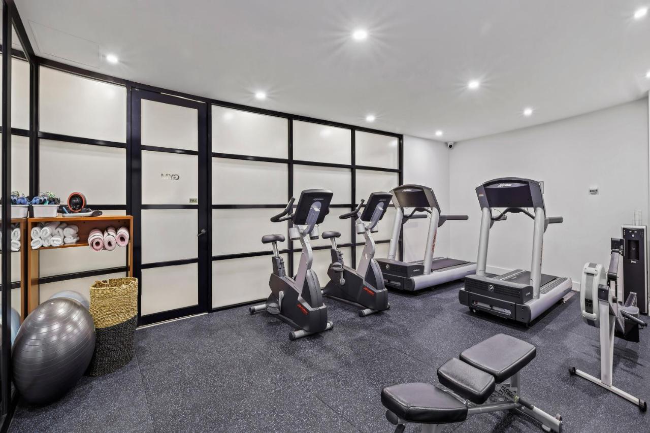 Peppers Waymouth Hotel Adelaide Bagian luar foto A home gym